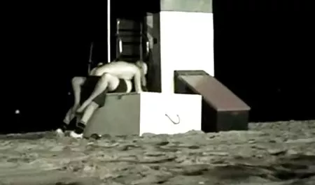 Hardfucked زیر صورت توسط عکسهای سوپر خارجی Maledom