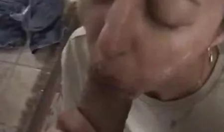 زن و شوهر همجنسگرا ناز تند و عکس و فیلم سوپر خارجی تیز فاش می کنند