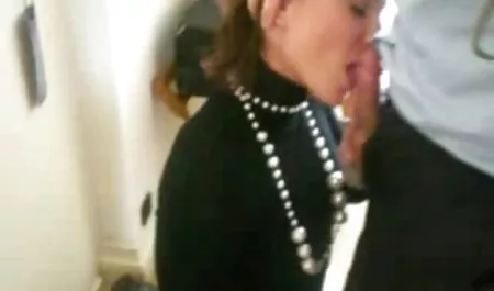 شخص ساده و معصوم جوهر Busty کلیپ سکی خارجی تحت سلطه و تغذیه با دیک بزرگ است
