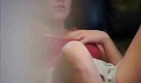 Plumper Bella عکس سکسی کوس خارجی Bendz It Up Up Ass را می گیرد